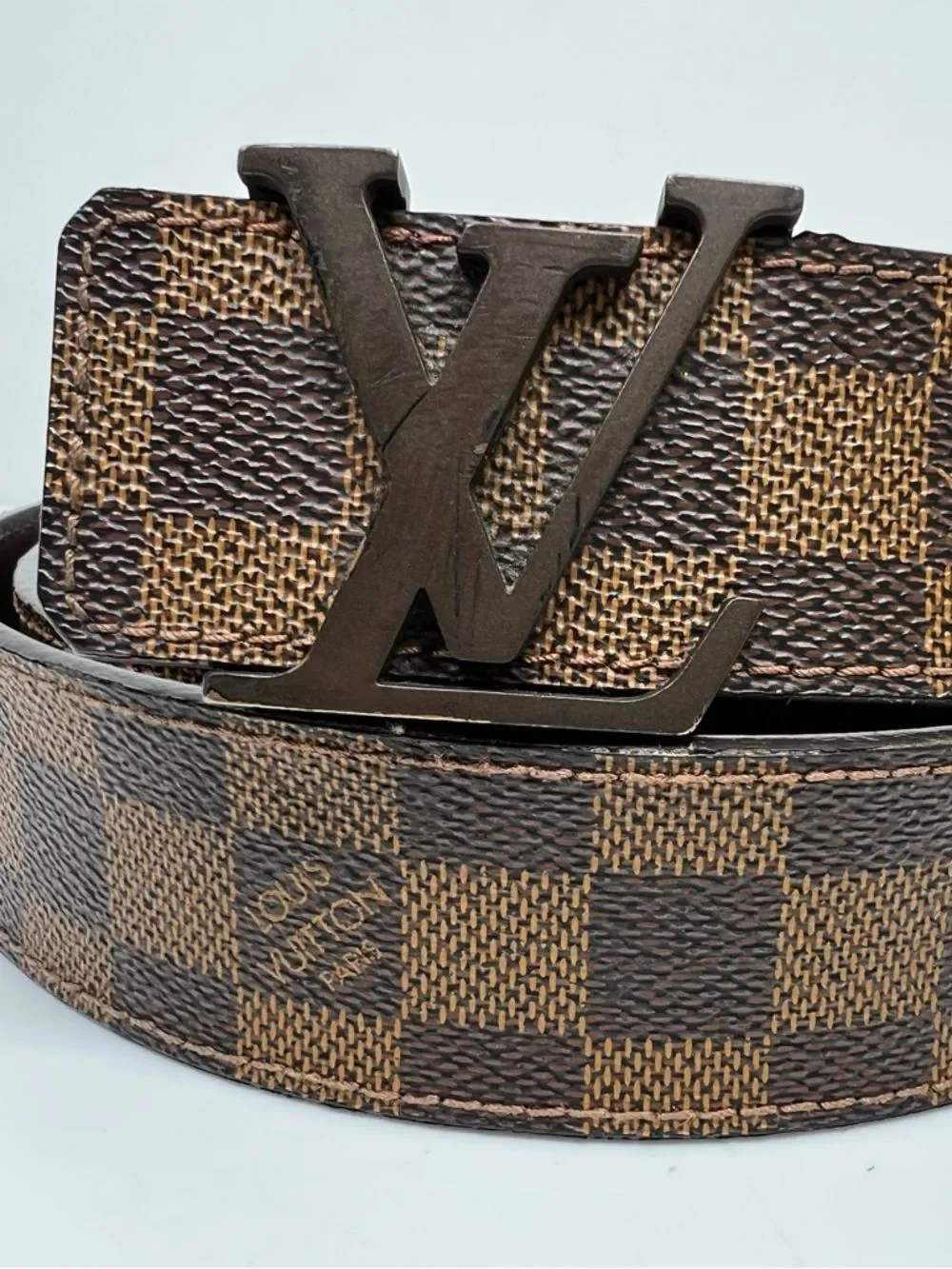 Louis Vuitton M9807 Brown Damier Canvas